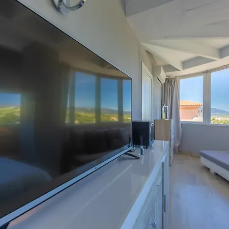 La Marina Penthouse By Florentia Homes Apartment *