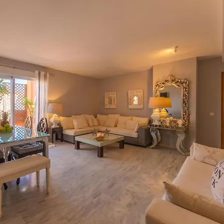 Penthouse La Marina *