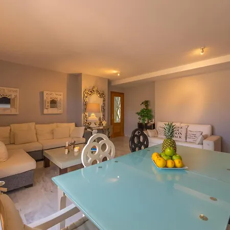 Penthouse La Marina